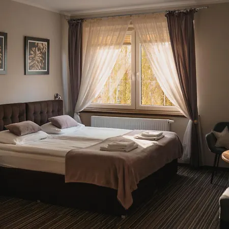 Paula فندق مبيت وإفطار بولانيكا- زدروي