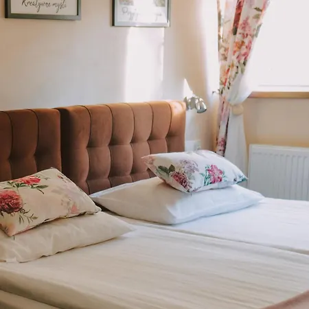 فندق مبيت وإفطار Paula